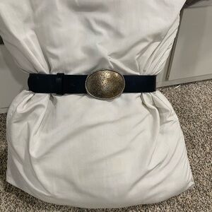 Steve Madden black belt sliver buckle